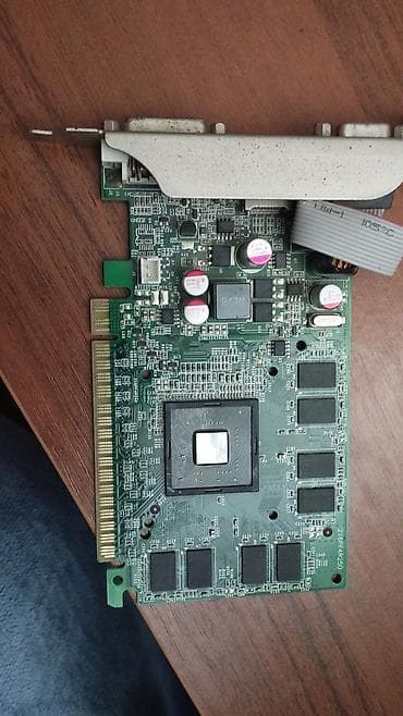dvi to hdmi: Videokart NVidia GeForce GT 210, < 4 GB, İşlənmiş — 1