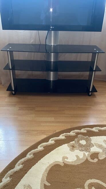 подставка под телевизор: Прямой ТВ стенд, С полками, Стеклянный — 1