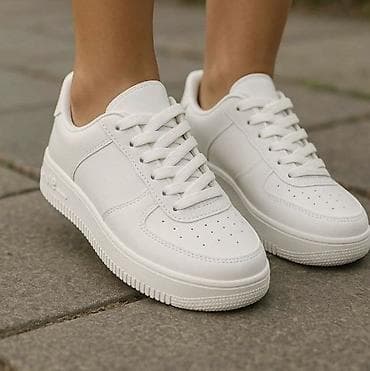 Toy paltarları və aksesuarları: Nike, Ölçü: 38, rəng - Ağ, Yeni — 1