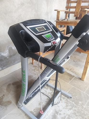 GREEN HILL qaçış trenajoru - Model: GH-4800 Fitness (üzərində qeyd