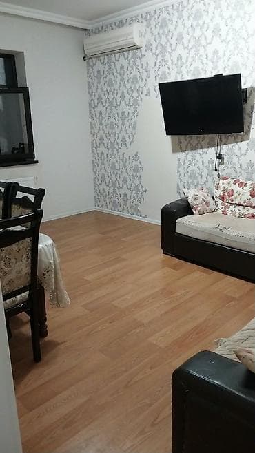 ev və bağ: Həyət evi satılır! Yaşıl dərədə yerləşir. 2 sot yarımın içində 3 — 5
