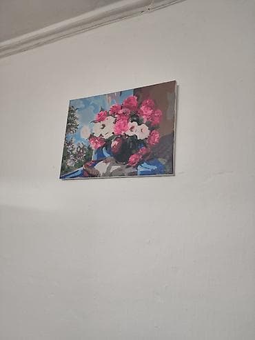 Boya ilə rənglənmiş şəkil. Həvəskar uşaq tərəfindən rənglənib — 1