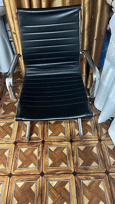 sallanan stullar: Təkərsiz, Qolları tənzimlənmir, Süni dəri — 1