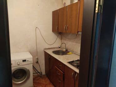 kiraye evler lenkeran: Xətai rayonu,Əhmədli metrosu,Rabitə bankiın arxasında,9 — 8