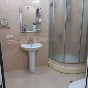 günü: Bakı, 3 otaqlı, Köhnə tikili, m. Həzi Aslanov, 80 kv. m — 10