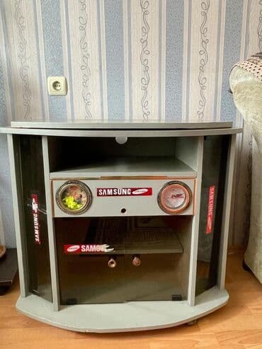 телевизор 165 см: Telvizor altlığı — 1