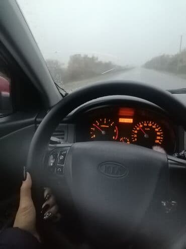 kia sportec: Kia Pride: 1.5 l | 2006 il Sedan — 8