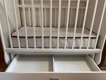 tula: Oğlan və qız üçün, İşlənmiş, Dördbucaq, Beşik, Dəstsiz, Matras ilə, Yellənmə mexanizmsiz — 2