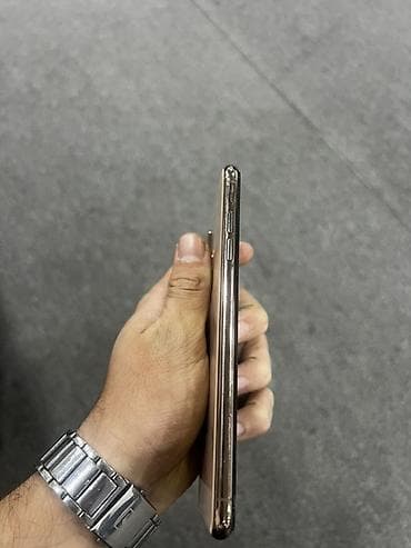 ipad mimi 2: IPhone Xs Max, 256 GB, Qızılı, Kredit — 3