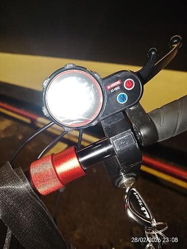 трюковой самокат в баку: Elektrik skuter – gücləndirilmiş işıqlandırma və amortizasiya ilə — 10