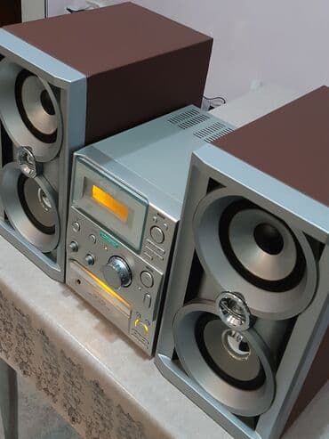 yamaha ses sistemi: Musiqi mərkəzi "Sony".Tam işlək — 2