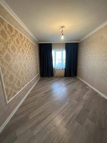 ucbucaq evlər: Bakı, 2 otaqlı, Köhnə tikili, m. Xalqlar Dostluğu, 60 kv. m — 3