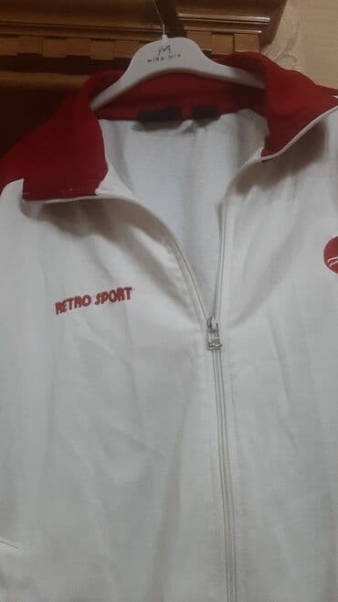 qadin jaketleri: Ağ-qırmızı idman jaketi - Üzərində “RETRO SPORT” yazılı model - Tam — 1