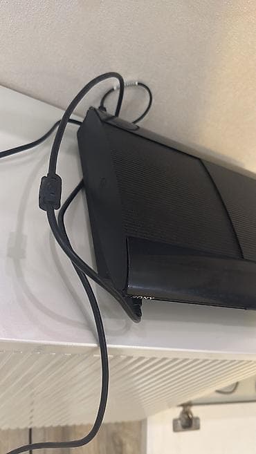 irşad playstation 3: Sony PlayStation 3 (Super Slim) oyun konsolu - Model: PS3 Super Slim — 3