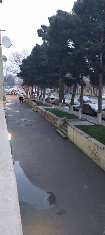 9 cu mikrarayon: Xirdalanda icra hakimiyyətinə yaxin 16 mertebeli binanın 2-cu — 4