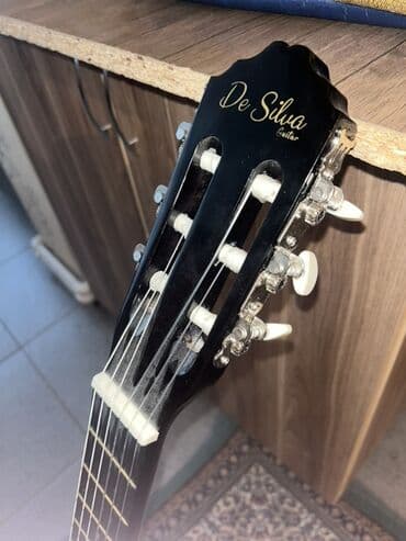 Klassik gitaralar: Klassik gitara, İşlənmiş, Ünvandan götürmə, Ödənişli çatdırılma, Rayonlara çatdırılma — 6