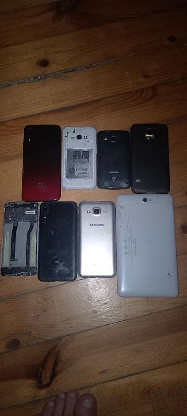 Məhsul: Qarışıq smartfon və planşet dəsti (9 telefon + 2 planşet)