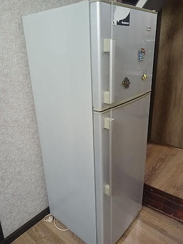 Техника для кухни: İki qapılı soyuducu (üst kamera dondurucu, alt kamera soyuducu) — 1