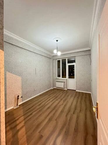 sibrizdə evlərin qiyməti: Mənzil kirayə verilir. 12.7 mərtəbə 3 otaq, mətbəx mebeli var, əşyasız — 4