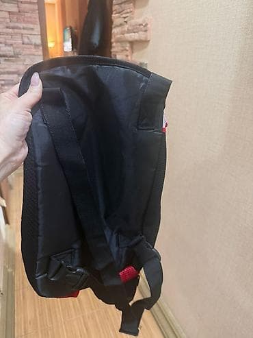 keci seki: Balaca it/pişik üçün ön tərəfdən daşıma çantası (pet carrier) - — 1