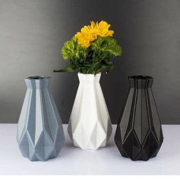 Akril güldanlar
Türkiye istehsalı