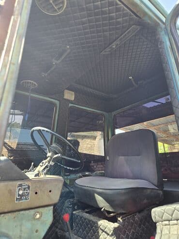 купить измельчитель сена бу: Belarus MTZ seriyalı təkərli traktor Xüsusiyyətlər: - Dörd təkərli — 5