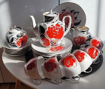 mis caydan: Çay dəsti, rəng - Qırmızı, Farfor, SSRİ — 1