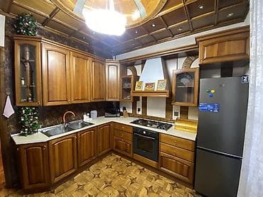 apartman evler: 🏡 Kirayə verilir — Şəhərin mərkəzində, Sahil metrosunun yanında 📍 — 4