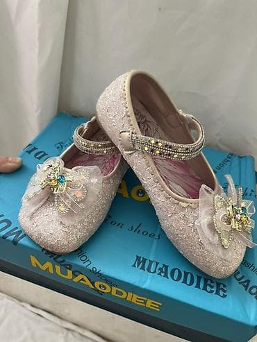 Uşaq ayaqqabıları: Pembe 32 razmer 25 azn 1 defe geyinilib ışıqlı ayaqqabı Tecili — 3