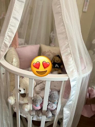 beşiyi: Oğlan və qız üçün, İşlənmiş, Yumru, Beşik, Dəstsiz, Matras ilə, Yellənmə mexanizmsiz — 7