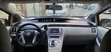 elektrik avtomobili: KREDİTdədir Toyota Prius (3-cü nəsil) hibrid hetçbek - İli 2012 - — 5