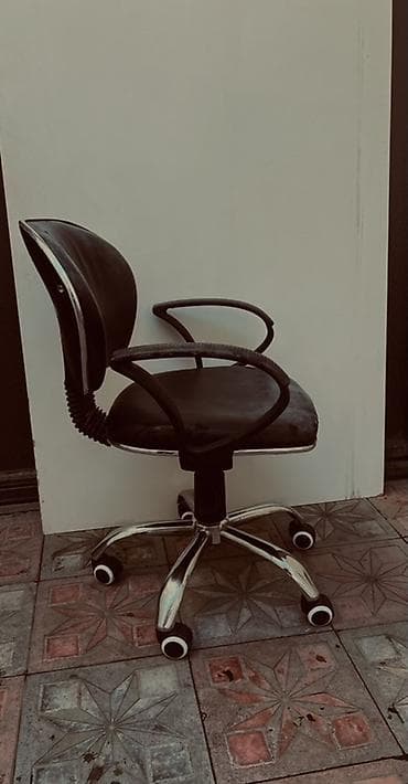 Офисная мебель: Ofis/studiya üçün təkərli iş kreslosu — 2
