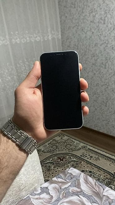 iphone 11 ucuz qiymete: IPhone 11, Yaşıl — 3