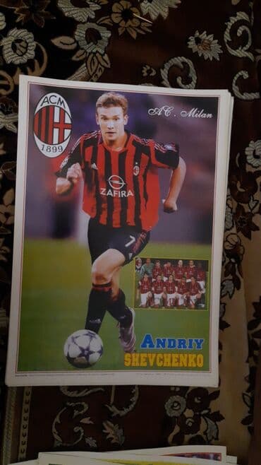 ustunde gerb olan qepik: İtaliya futbolu şəkilləri — 18