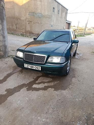 mercede: Mercedes-Benz C-Class: 0.5 l | 1995 il Sedan — 3