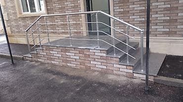 Перила: Paslanmayan poladdan hazırlanmış pilləkən məhəccəri - Material: AISI — 1