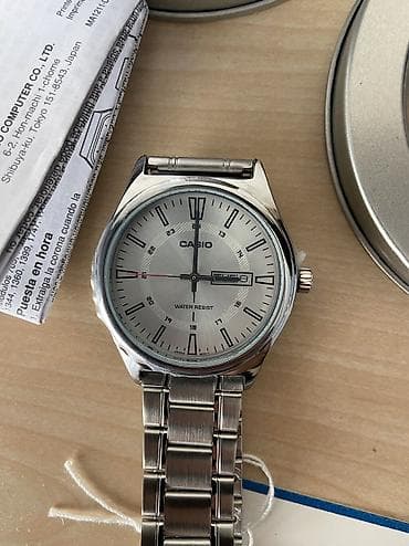 saat desti: Qol saatı, Casio — 1