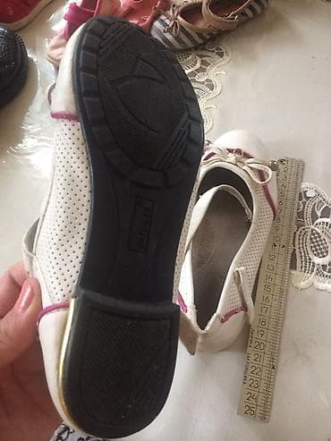 детские классические туфли: Tufliler1-2-3-4-6 yash uchun . Muxtelif qiymete- ucuz1-5 man arasi — 6