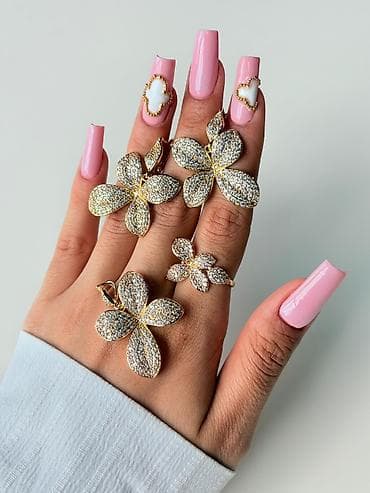 gumus kamplektler: Dəstə daxildir: Üzük — 2