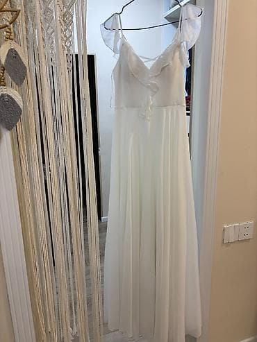 donlar toy: Ağ rəngli uzun ziyafət/libas - Stil: yüngül və axıcı, romantik dizayn — 2