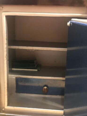 копилка на 100 тысяч сом таблица: Новый сэйф, не использованный, очень тежелый, очень надежный — 1