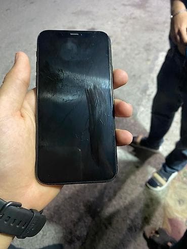 honor x7 b: IPhone 11 Pro, 64 GB, Qara, Face ID — 1