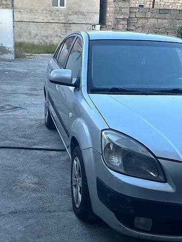 range rover 1999: Kia Rio: 1.5 l | 2008 il Hetçbek — 3