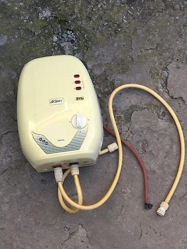 Divar tipli elektrik su qızdırıcısı (Axın tipli) - Brend: Arzum