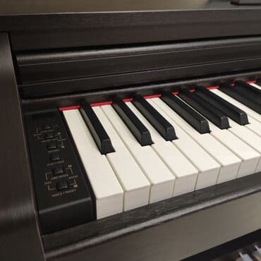 metronom: Korea istehsalı olan kurzweil pianoları Kurzweil M110 Polifoniya:88 — 2