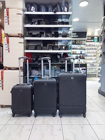 lenin: Səyahət çamadan dəsti – 3 ölçü - Material: sərt və yüngül ABS/plastik — 1