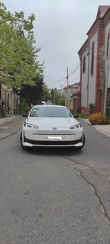 Avtomobil satışı: 2025 Bez Krasqa Taksi buraxılış Vesiqesi ve Kartı var İlkin ödeniş — 10