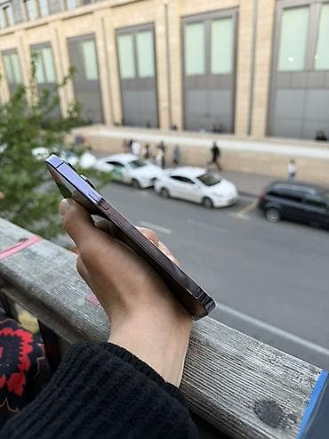 14 pro maxs: IPhone 14 Pro, Deep Purple — 3