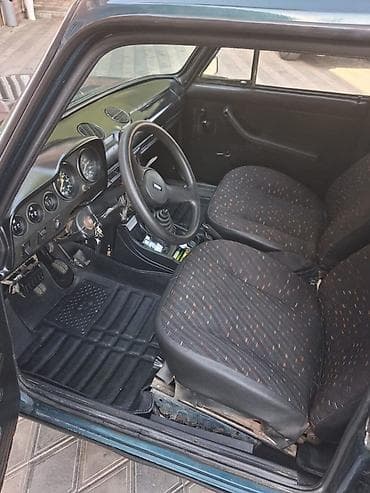 maşin satisi: VAZ 2106 sedan - Kuzov: 4 qapılı, klassik “2106” dizaynı, tünd yaşıl — 5