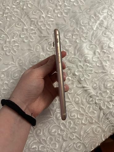 iphone se 2016: IPhone 8, Qızılı, Barmaq izi — 6